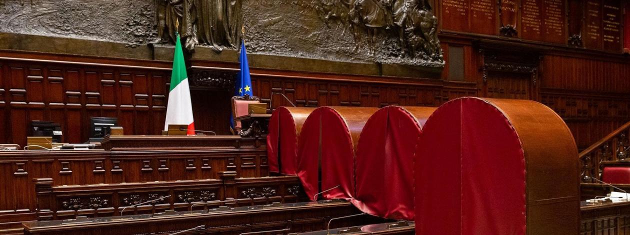 L'Aula allestita con le cabine elettorali per l'elezione del Presidente della Camera